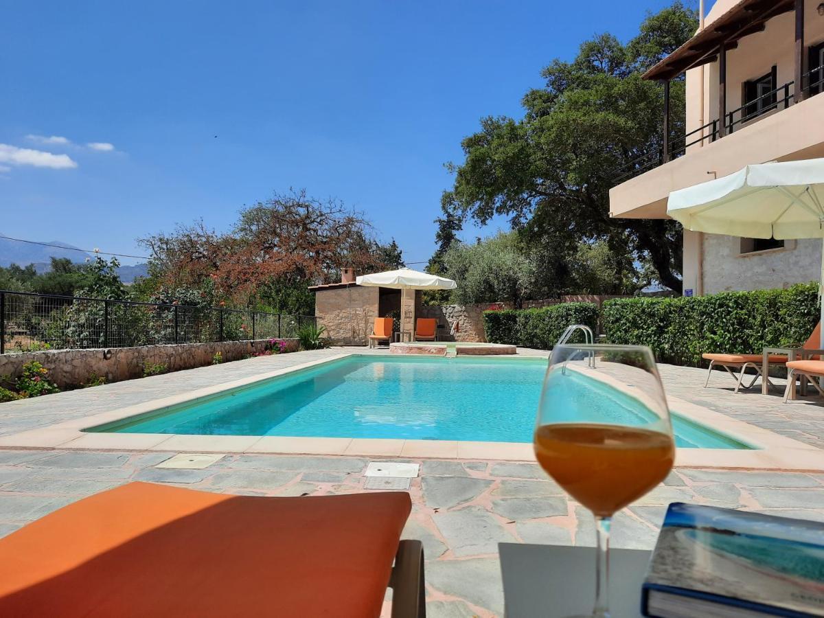 Villa Maragoudi Armenoi  Luaran gambar