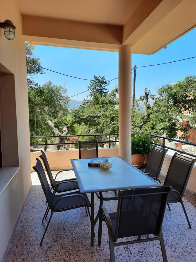 Villa Maragoudi Armenoi  Luaran gambar