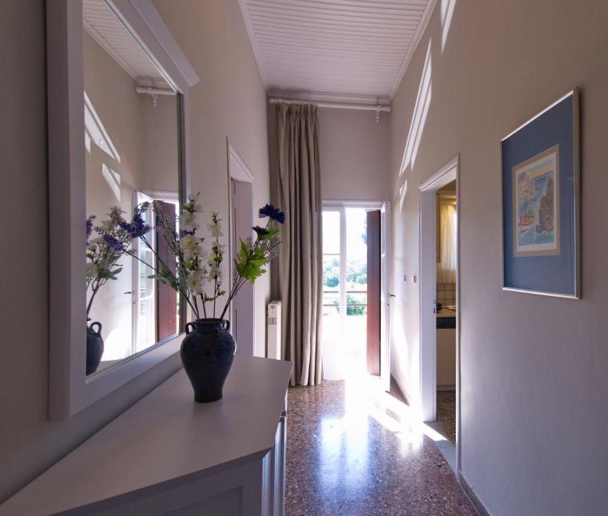 Villa Maragoudi Armenoi  Luaran gambar