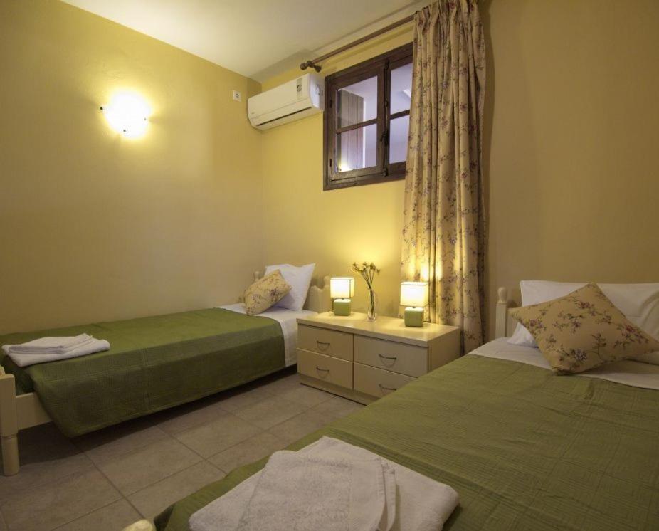 Villa Maragoudi Armenoi  Luaran gambar